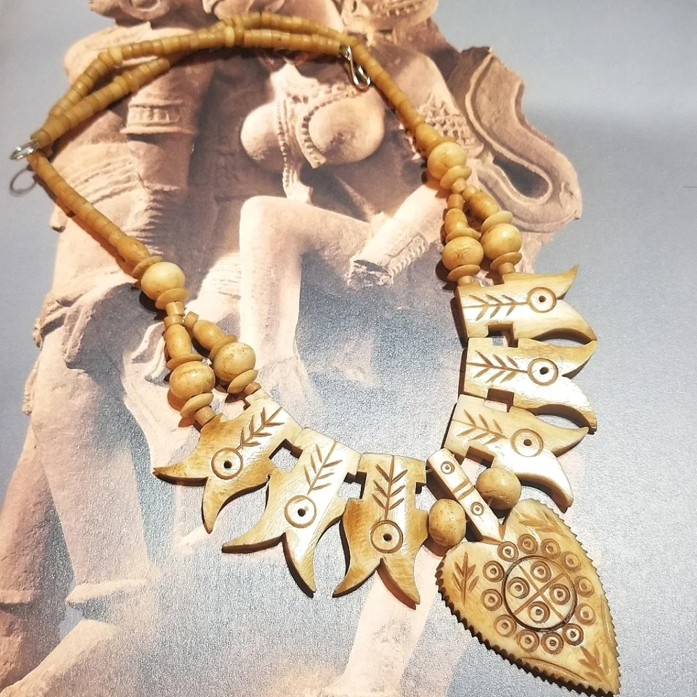 Antiq African Tribal ADINKRA Symbol Hand Carved Bone Necklace